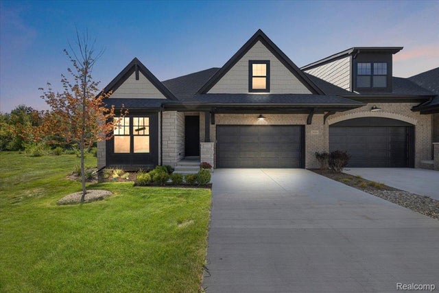 2032 Breckenridge Court 9, Rochester city