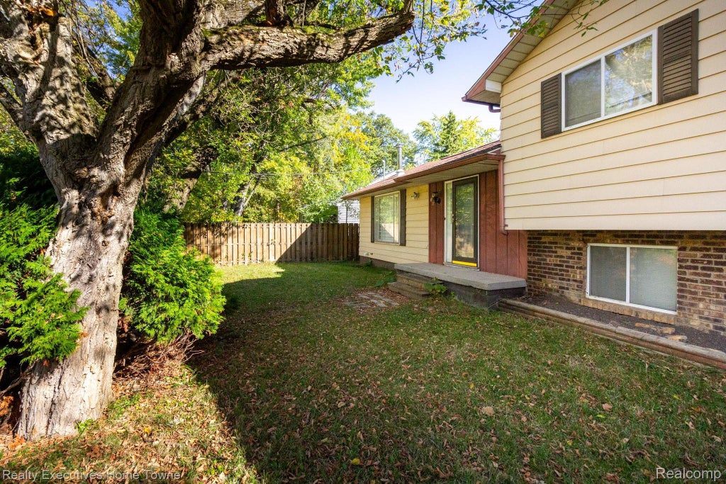 3084 Roanoke Street, Mt. Morris township