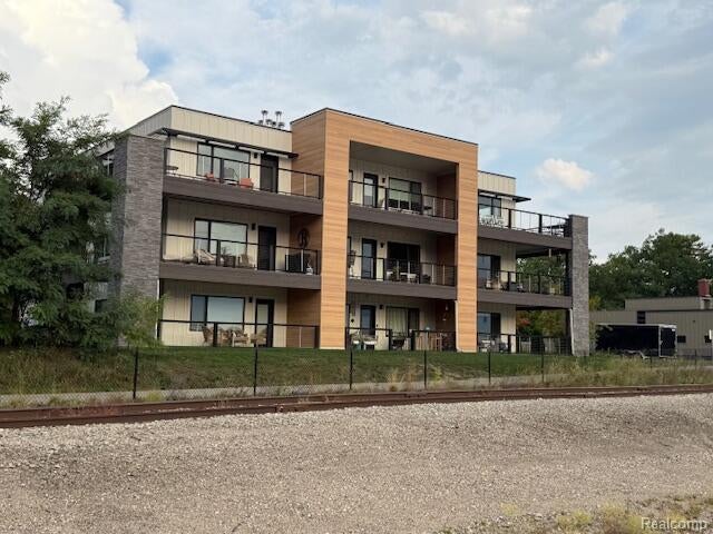 225 E 17th Street 2c, Traverse City city