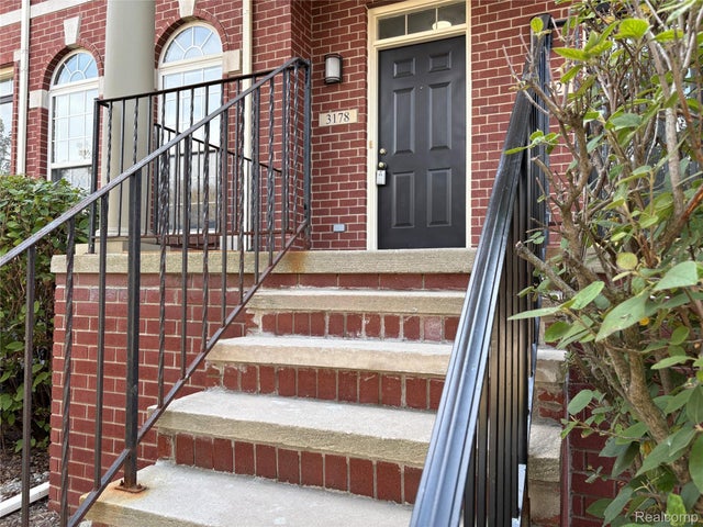 3178 Camden Drive 83, Troy city