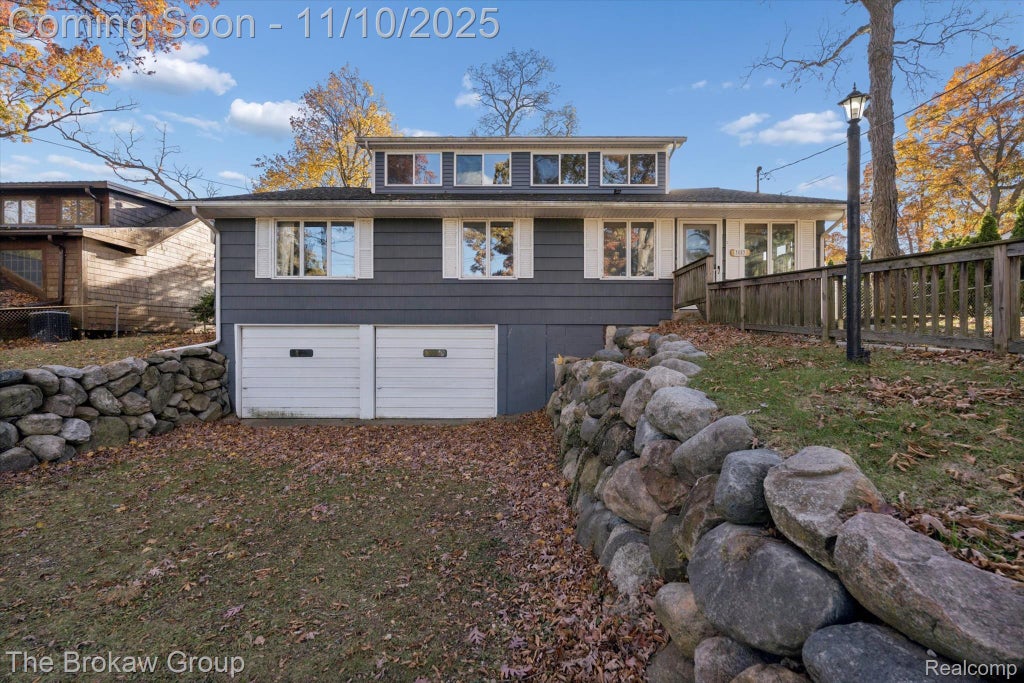 3853 Dorothy Lane, Waterford charter township