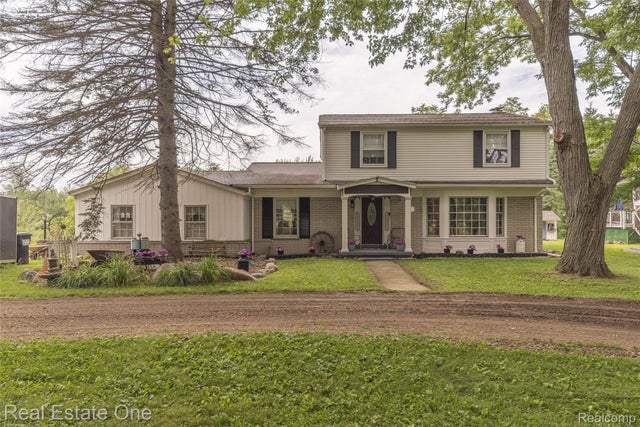 27395 Martindale Road, Lyon charter township