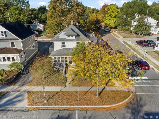 902 S Washington Avenue, Royal Oak city
