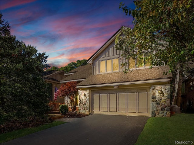 4832 Cliffside Drive 21, West Bloomfield charter township