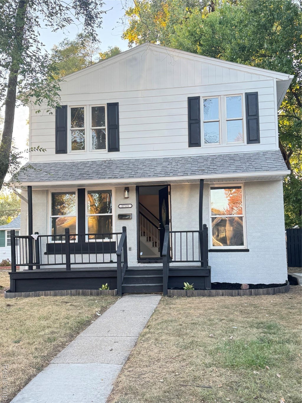 27121 Brush Street, Madison Heights city