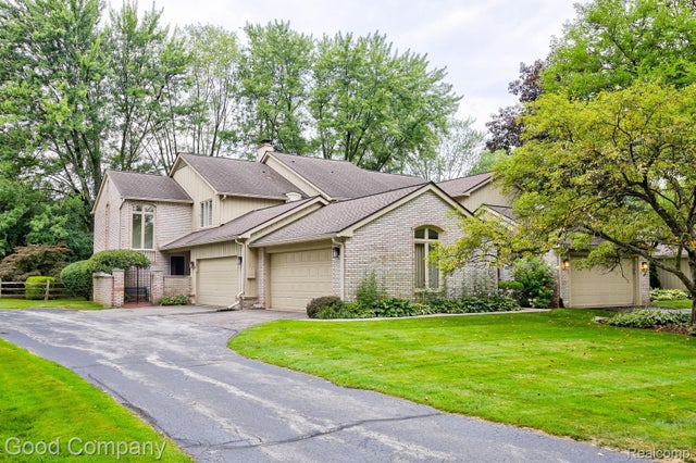 1470 Timberview Trail, Bloomfield charter township