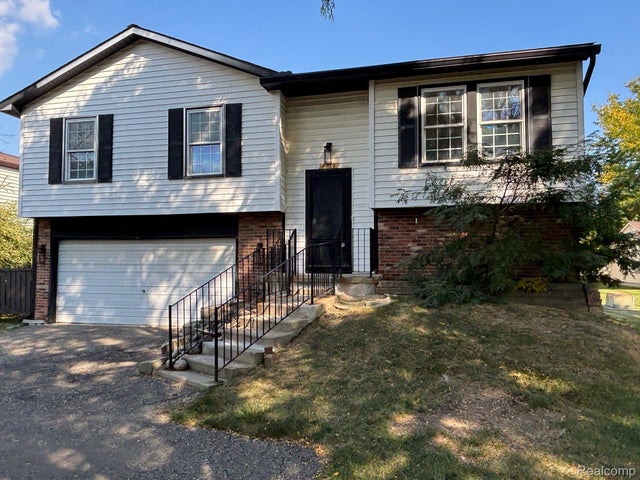 2919 Roundtree Drive, Troy city