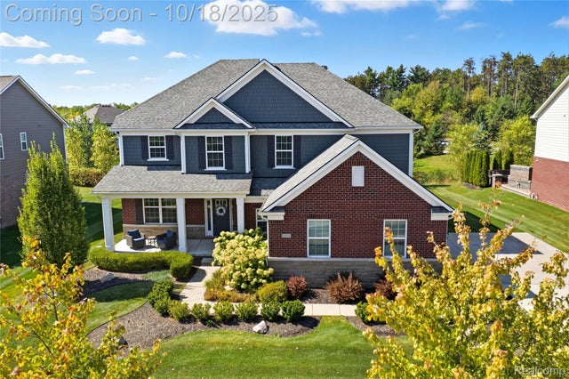 2994 Lankford Lane, Commerce charter township