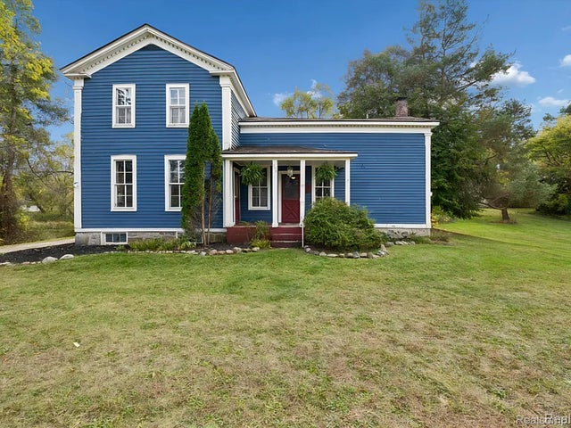 13278 9 Mile Road, Green Oak township