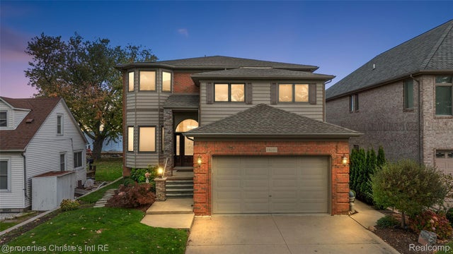 38080 Lakeshore Drive, Harrison charter township