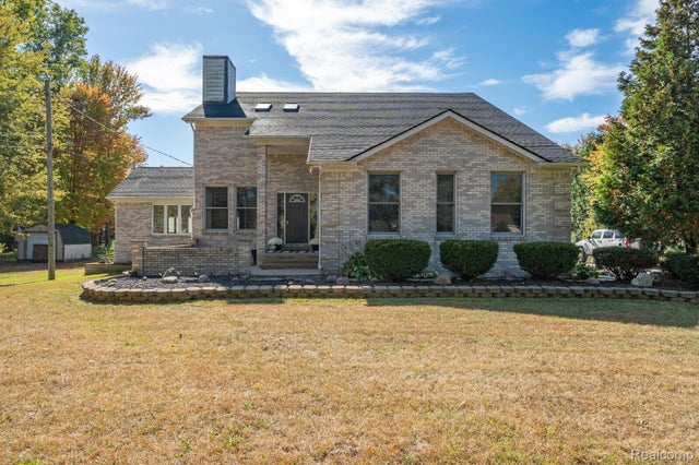 8750 E Pearson, Utica city