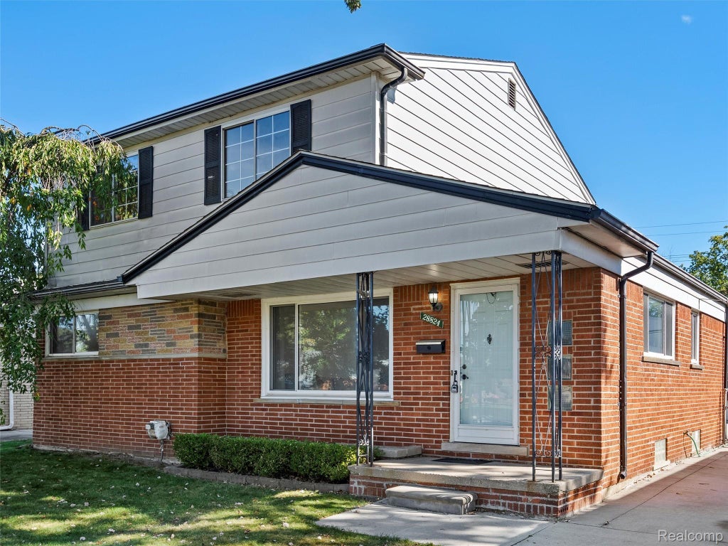 28824 Boston Street, St. Clair Shores city