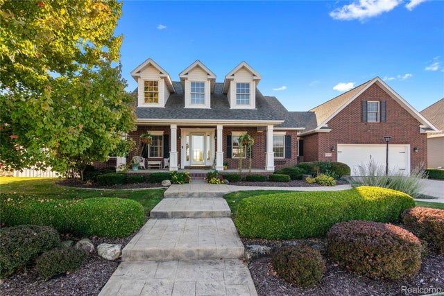 9096 Copper Ridge Drive, Davison township