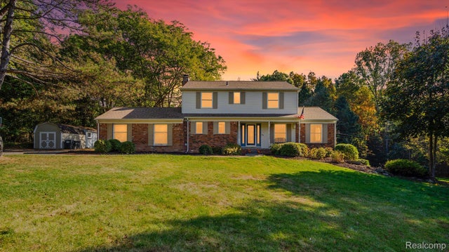 10180 Ellis Road, Independence charter township