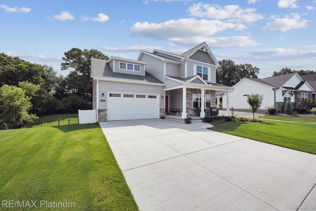 2921 Clivedon Road, Marion township