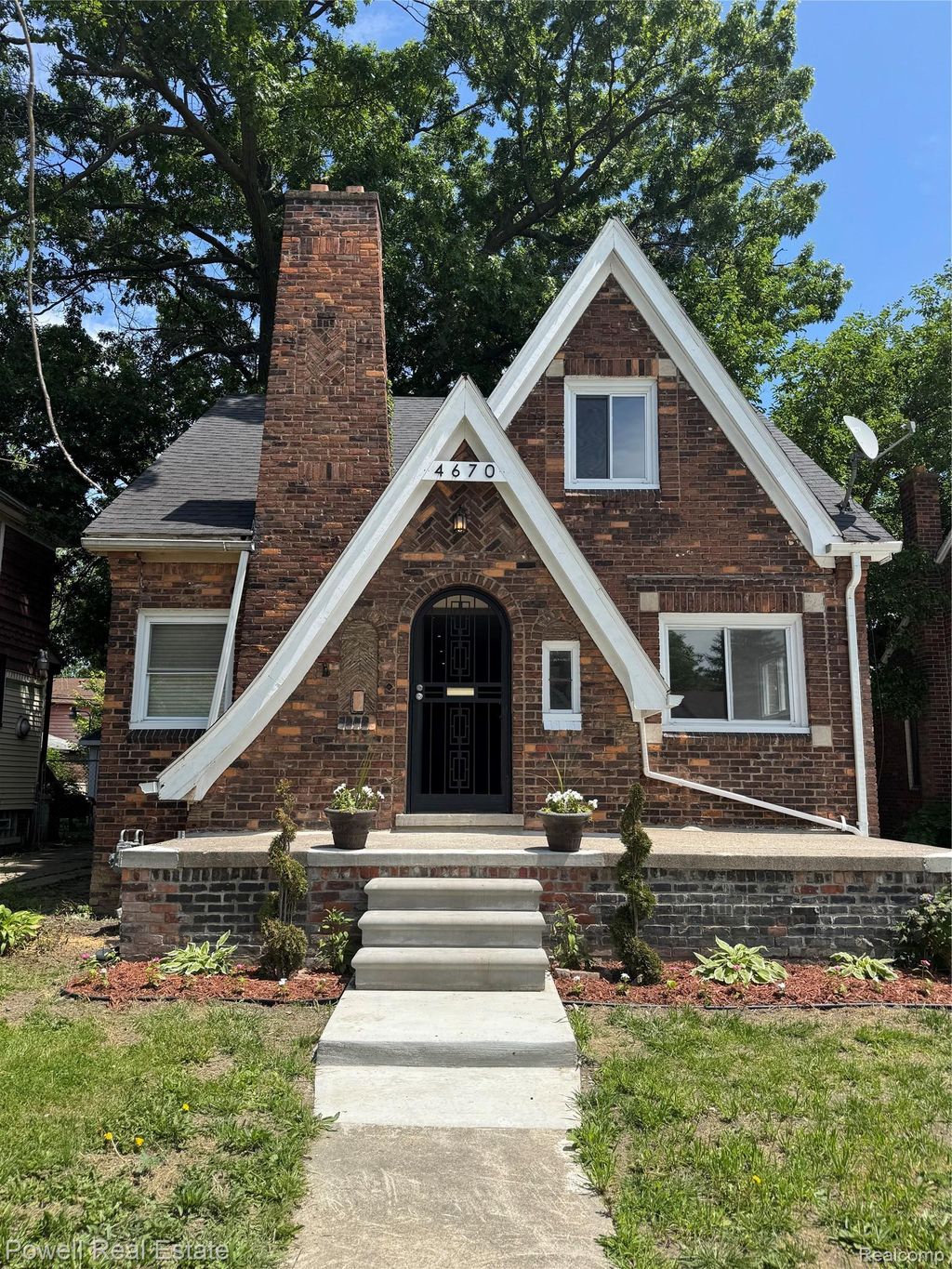 4670 Devonshire Road, Detroit city