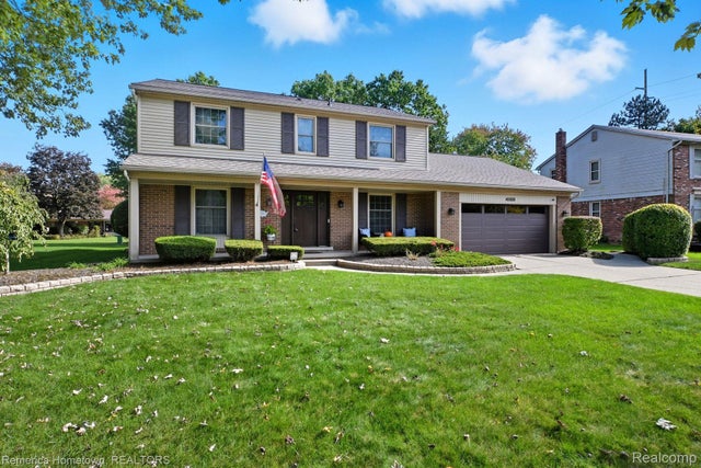45555 S Turtlehead Court, Plymouth charter township