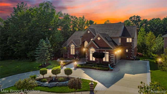 5679 Branford Drive, West Bloomfield charter township