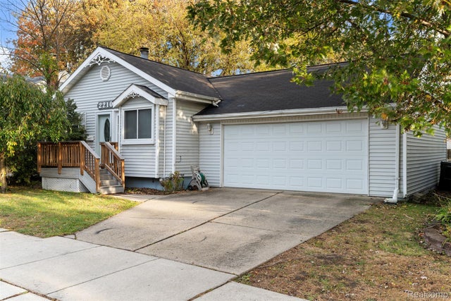 22107 Fresard Street, St. Clair Shores city