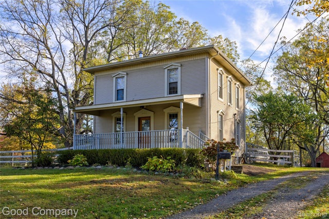 27180 Martindale Road, Lyon charter township