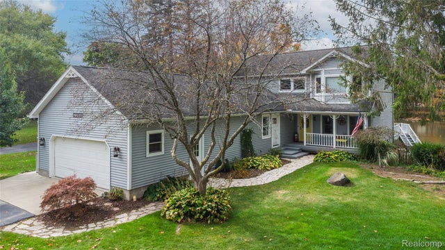 1704 Lakewood Circle, Lapeer city