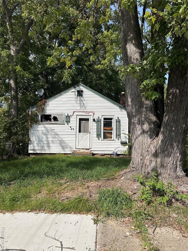 1122 Markham Street, Flint city