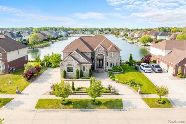 4303 S Lake Lane, Shelby charter township