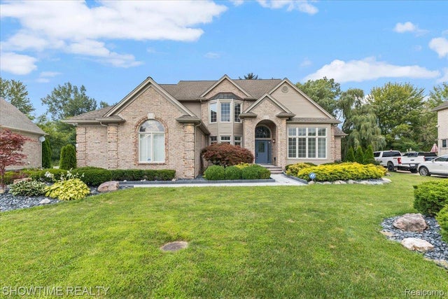 53650 Cherrywood Drive, Shelby charter township