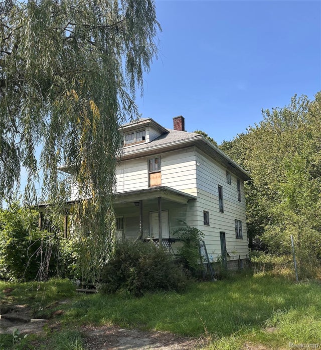 1449 New York Avenue, Flint city