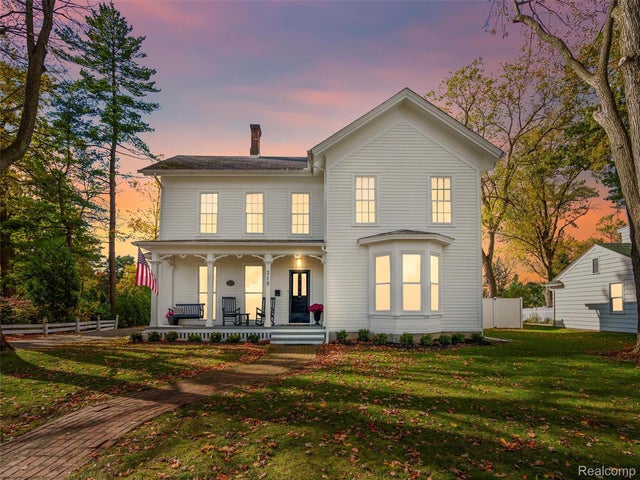 319 Chandler Street, Romeo village