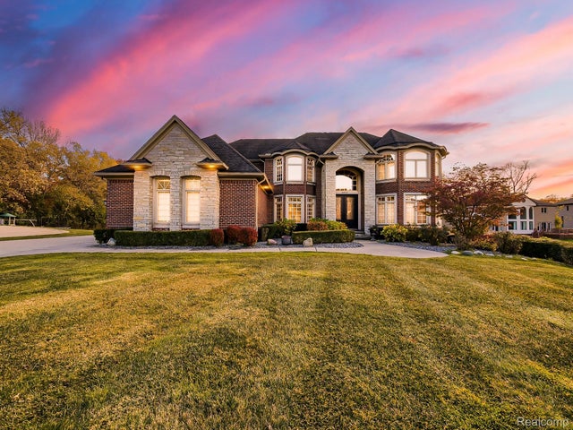 2953 Squire Court, Troy city