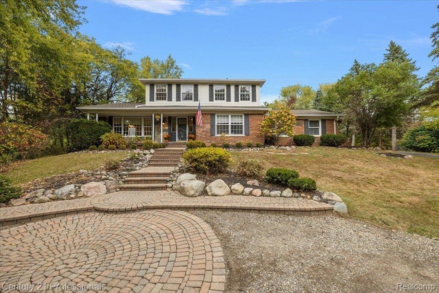 3550 E Clarkston Road, Oakland charter township
