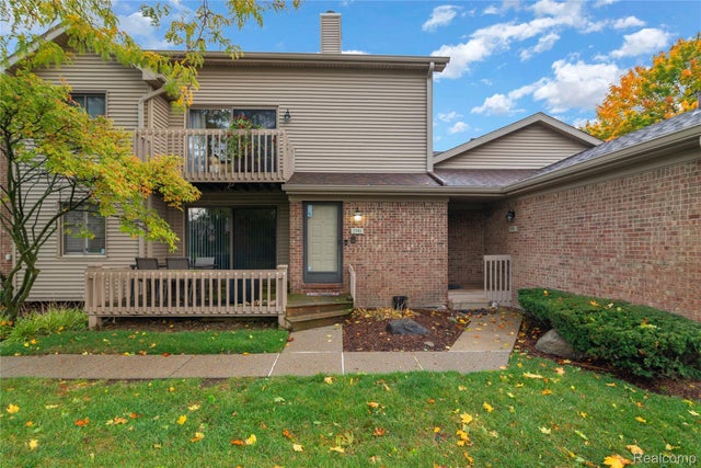 7975 Woodingham, West Bloomfield charter township