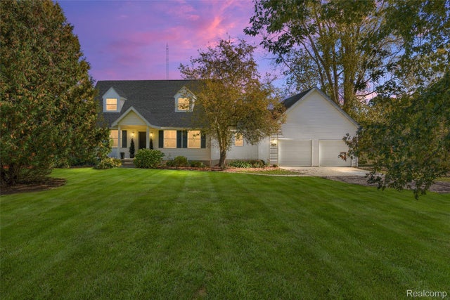 1581 S Force Road, Attica township