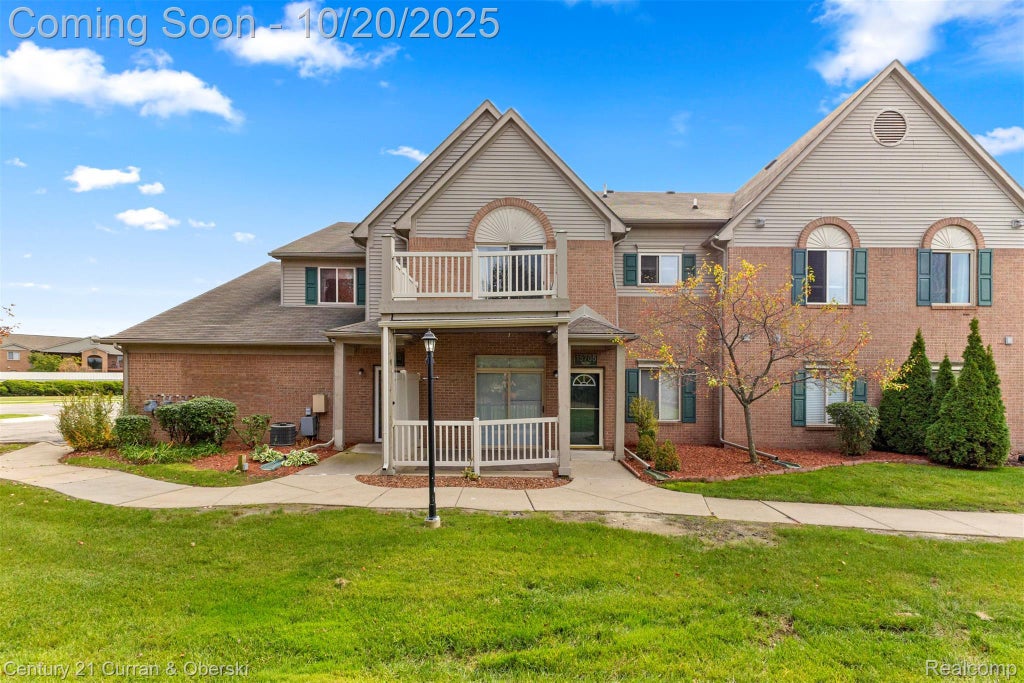 15705 Parkway Lane, Southgate city