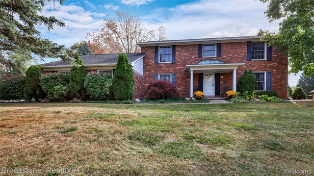 5205 Glengate Road, Oakland charter township