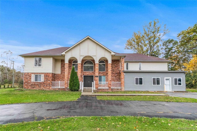2780 Denton Road, Canton charter township