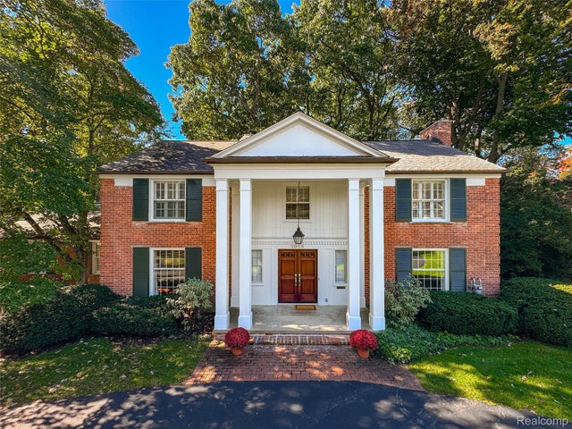 1019 N Cranbrook Road, Bloomfield Hills city