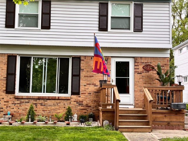 622 Chalmers Street, Flint city