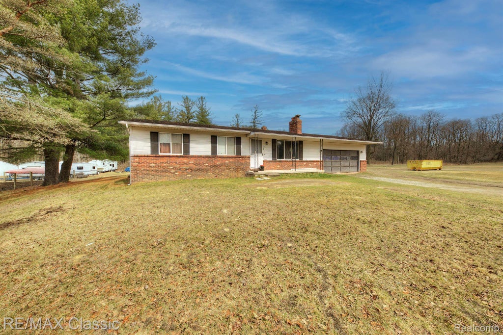 4650 Waltan Road, Vassar township