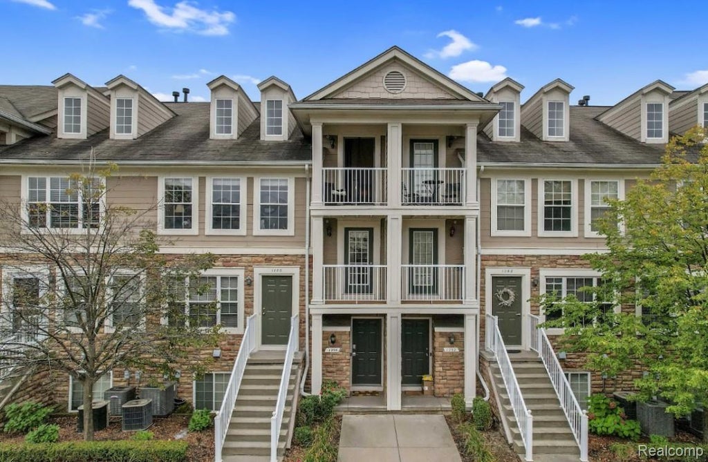 1096 Faulkner, Troy city