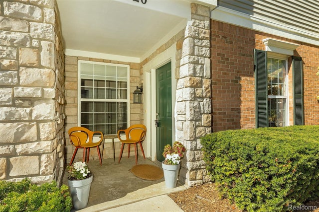 1020 Alameda Boulevard, Troy city