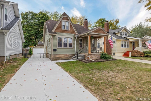 820 E 2nd Street, Royal Oak city