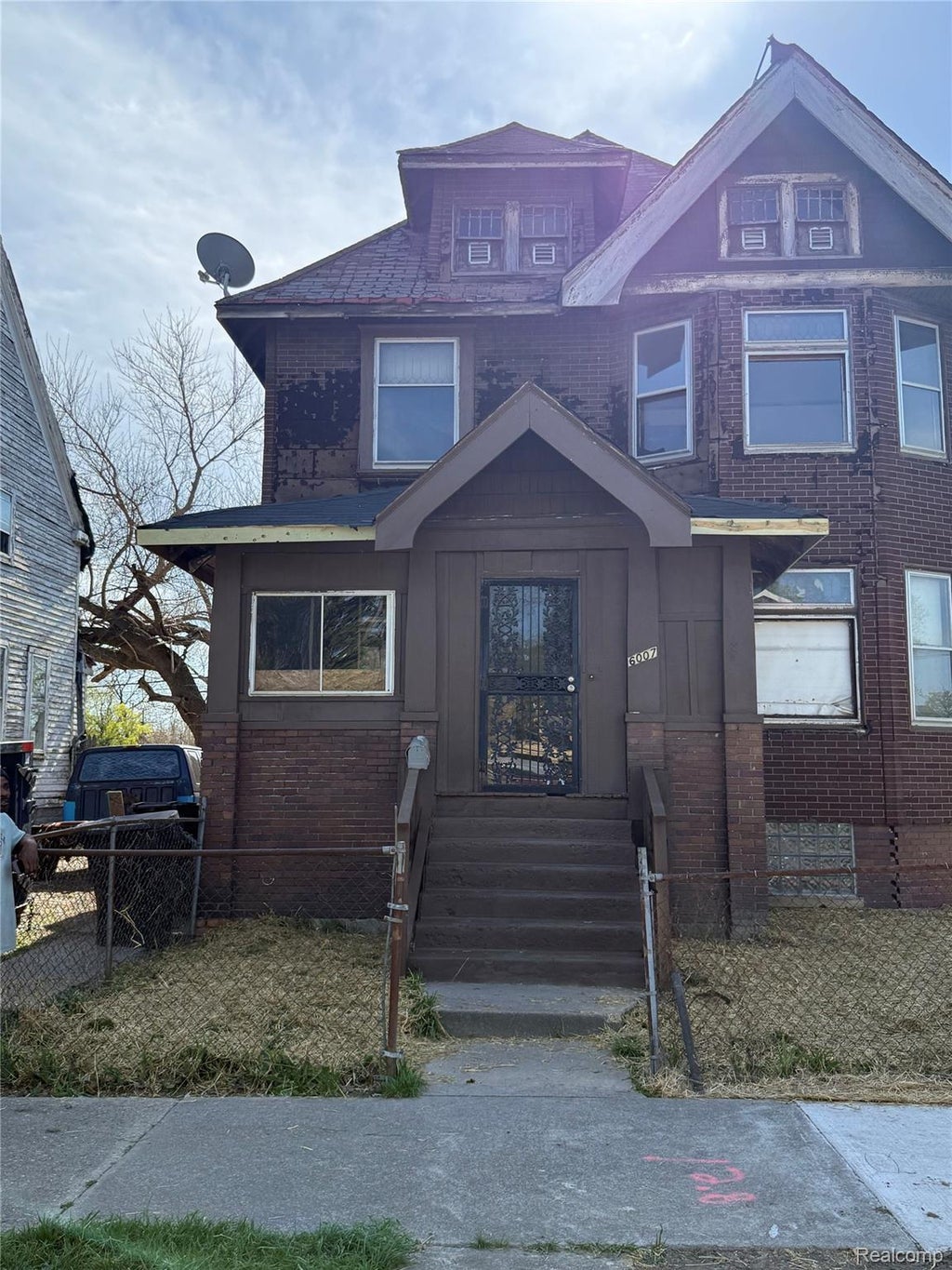 6007 Crane Street, Detroit city