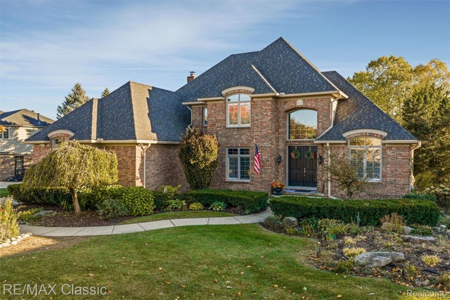 17994 Stonebrook Drive, Northville city