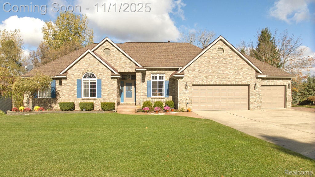 4400 Oak Tree Trail, Fenton city