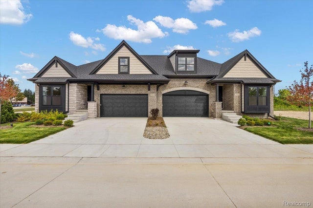 2019 Breckenridge Court, Rochester city