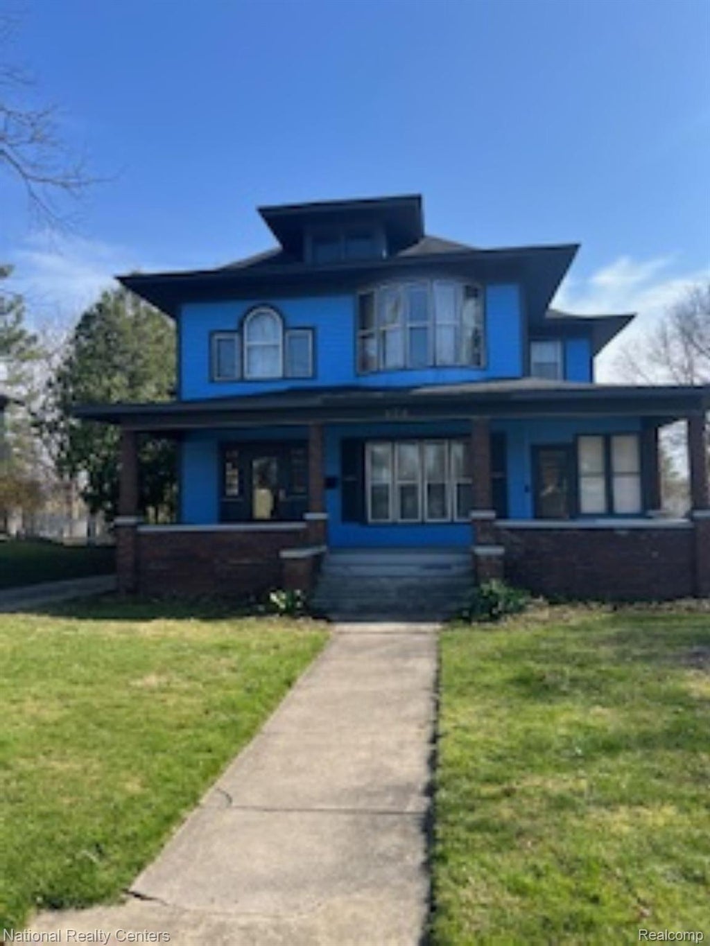 404 Main Street, Fenton city