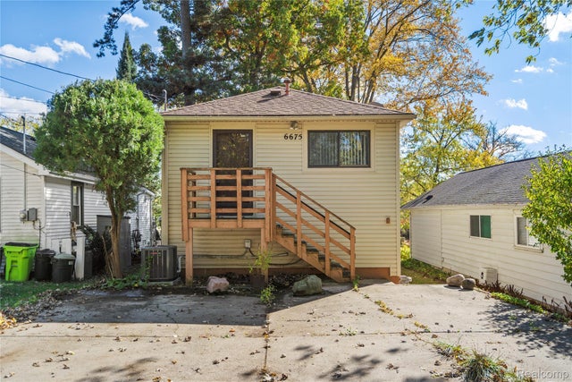 6675 Langtoft Street, West Bloomfield charter township