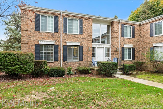 635 E Fox Hills Drive 41, Bloomfield Hills city